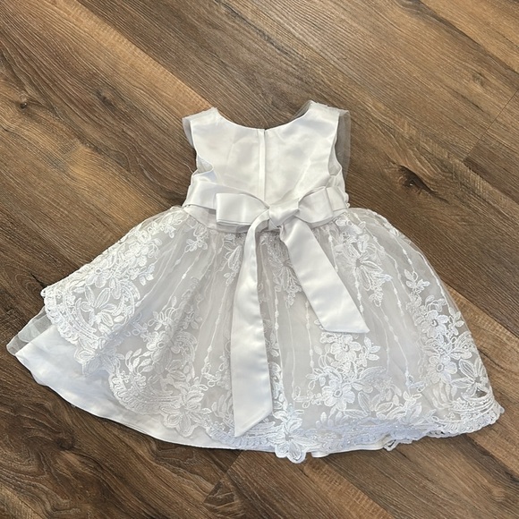 Pink butterfly asymmetrical girls white sparkle tulle floral design dress sz 2T - Picture 10 of 16